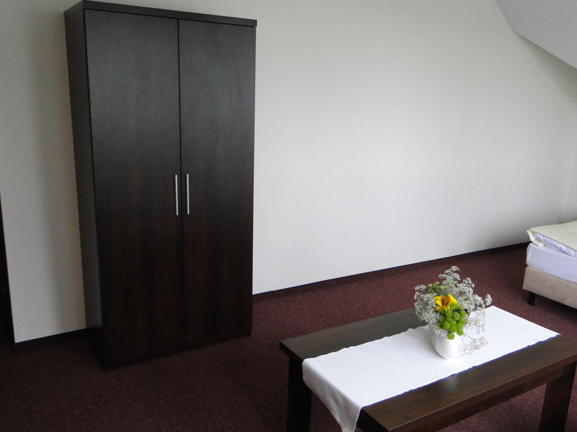 Hotel Cynamon Tokarnia  Экстерьер фото